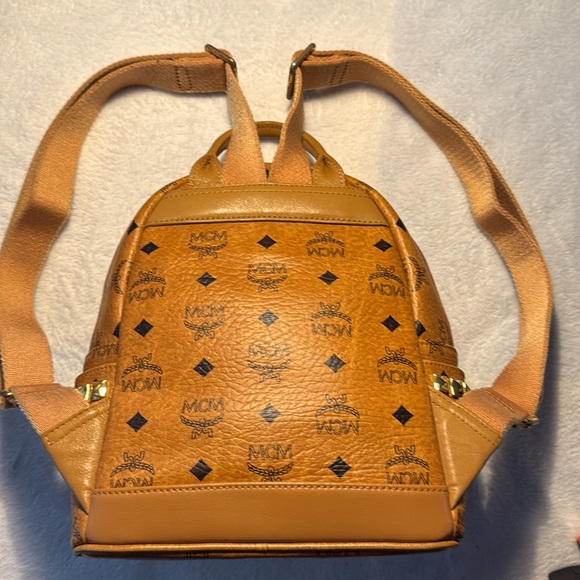 MCM SMALL VICETOS BACKPACK - Picture 4 of 14